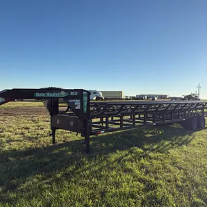 1862 - IA 20x4 Bale Trailer