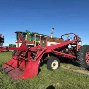 1253 - International 706 Tractor