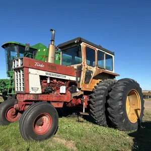 1254 - International 1066 Tractor