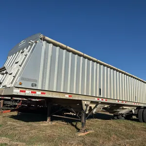 2645 - 2005 Dakota Hopper Trailer