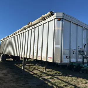0046 - 2001 Red River Live Bottom Trailer