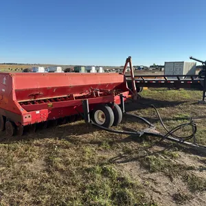 3393 - IH 6200 Drill