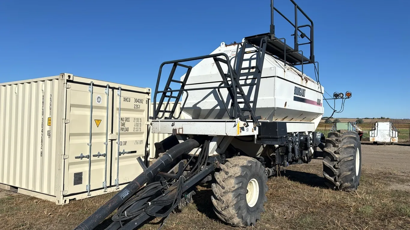 1276 - Bourgault 5350 Air Cart