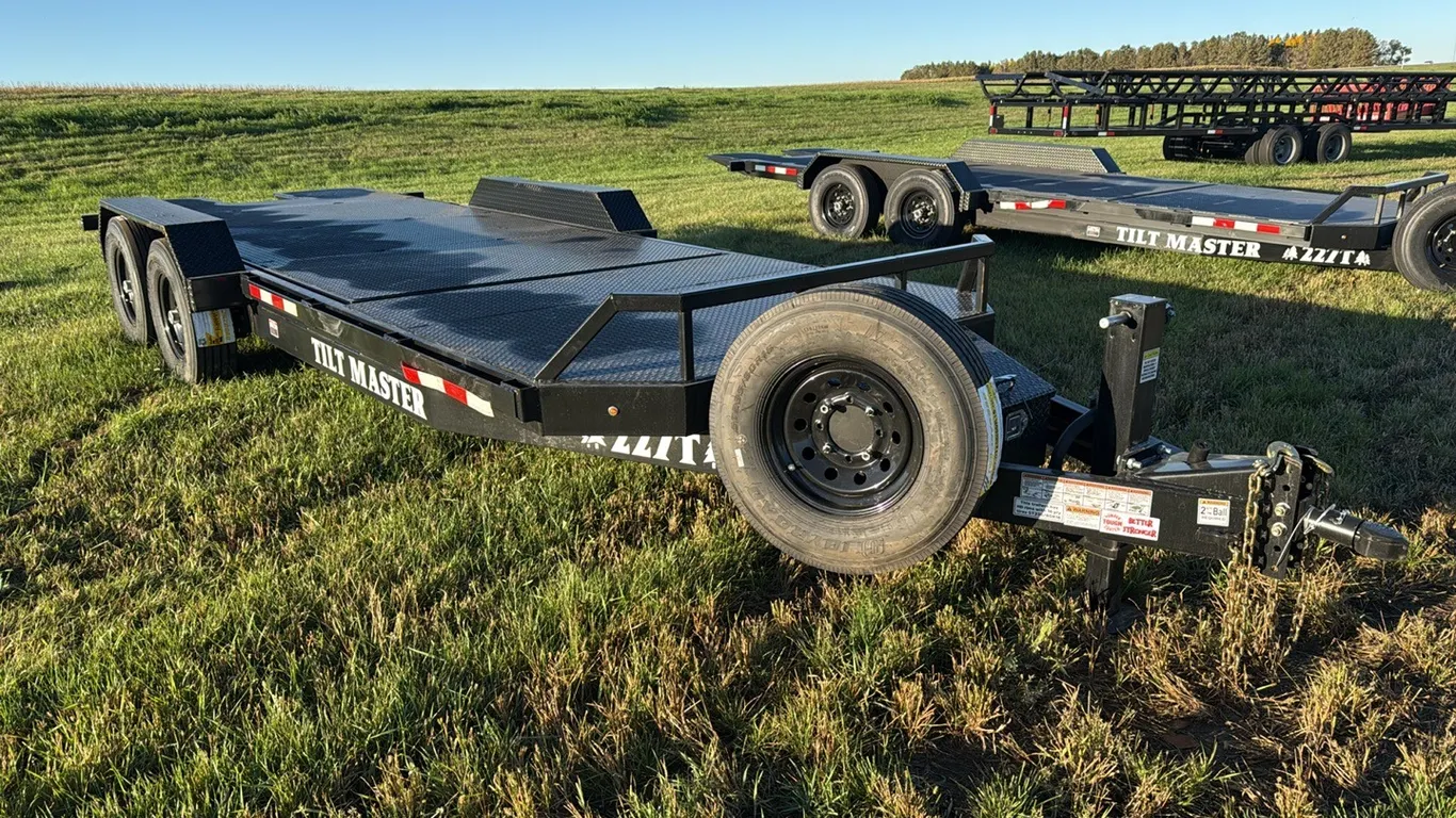 1860 - IA 227T Tilt-bed Trailer