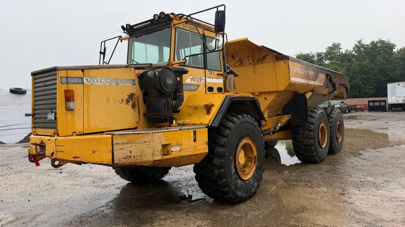 1993 Volvo A35 Haul Truck