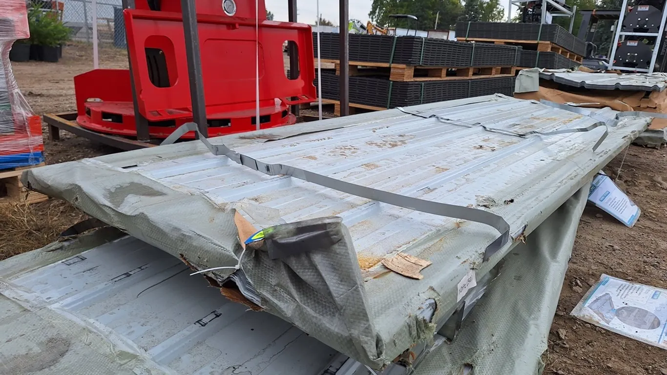 2026 Future Galvalume Steel Siding Roofing (50 - 10' Sheets), Model FT-XH50, Unused, 10' Qty of (50) Sheets Galvalume Steel Siding Roofing
