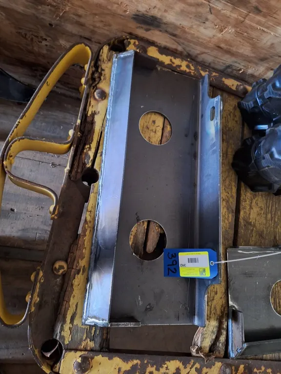 2026 Future Mounting Plate, Model FT-S10, Unused, Standard SAE J2513 Measurement :1150*440*70mm