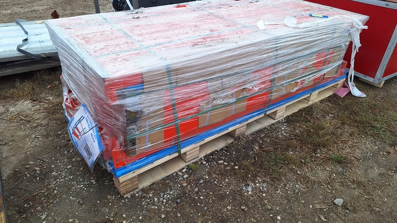 2026 Future 40' 6 Section Heavy Duty Metal Storage Shelves, Model FT-HJ6, Unused, Size: L2000*W600*H2000mm*3