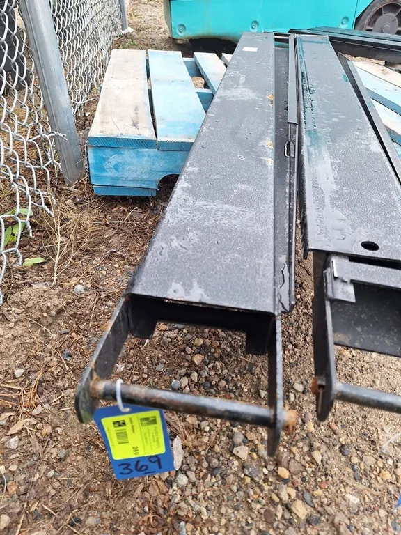 2026 Future Forklift Extension Rod, Unused