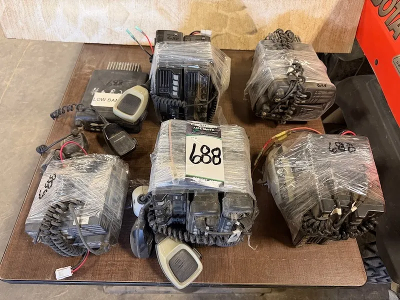 (12) 2 Way Radios - Asst Brands w/ mics