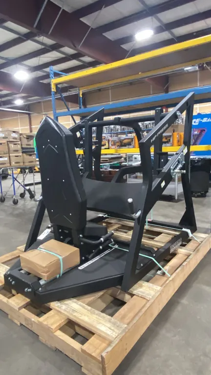 ROGERS ATHLETIC COMMERCIAL FREE WEIGHT PENDULUM PERFORMANCE HIP PRESS PRO MACHINE