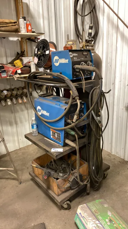 MILLER MIG WELDING KIT. MILLER XMT 350 CC-CV 350 AMP WELDER.