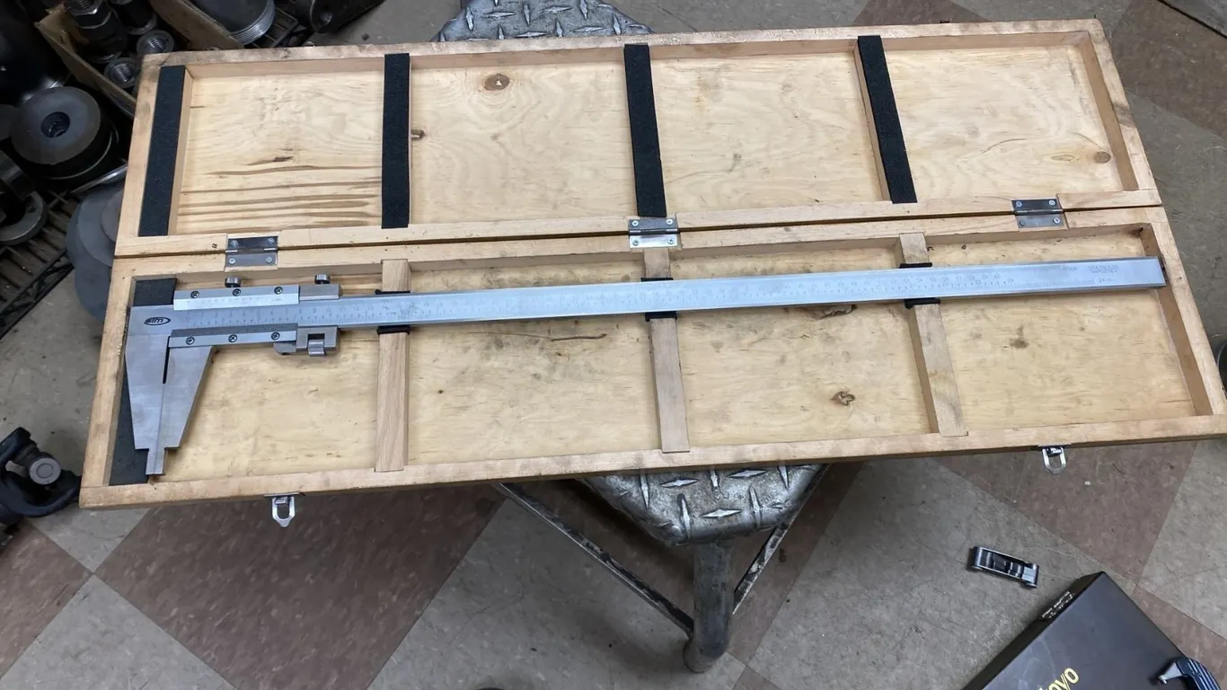 STM 24"/60CM VERNIER CALIPER