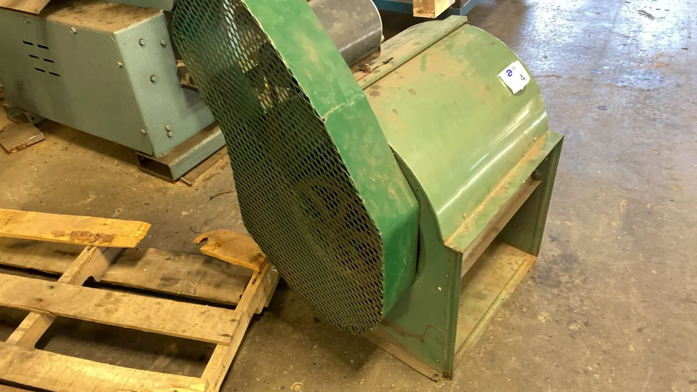 VENTILATION FAN. 1/2 HP, 18"W