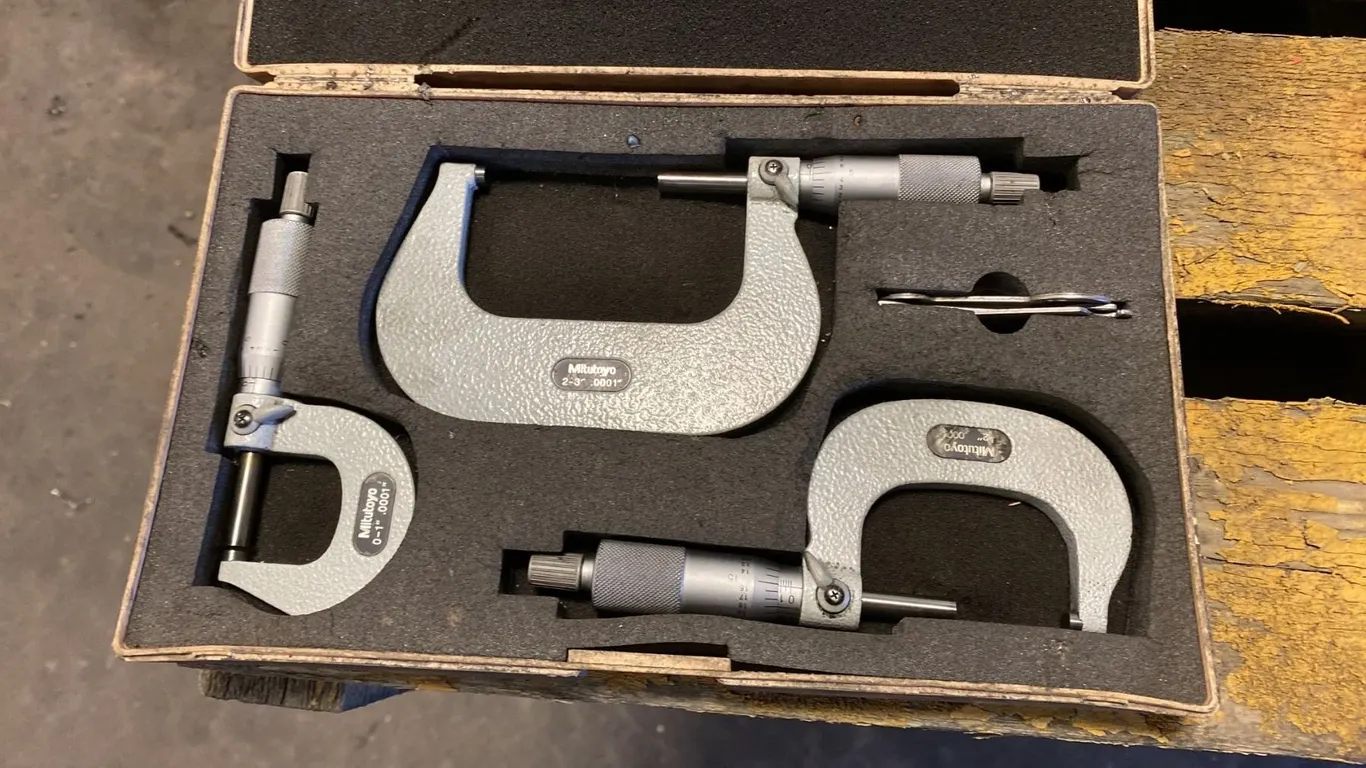 MITUTOYO SET OF MICROMETERS. 0-1", 1"-2", 2"-3"