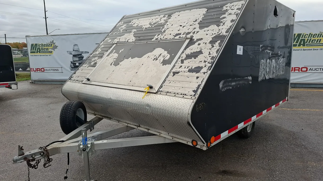 2013 Livin Lite RV Snowmobile S/A Enclosed Trailer