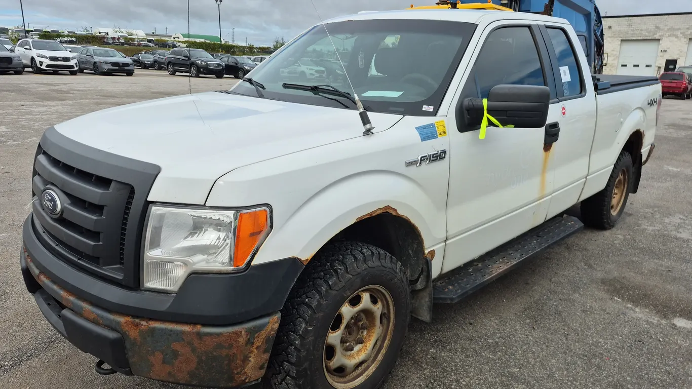 Non-Operable 2012 Ford F-150 4x4 XL 4dr SuperCab Styleside 6.5 ft. SB 4x4