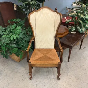 High Back Sitting Chair