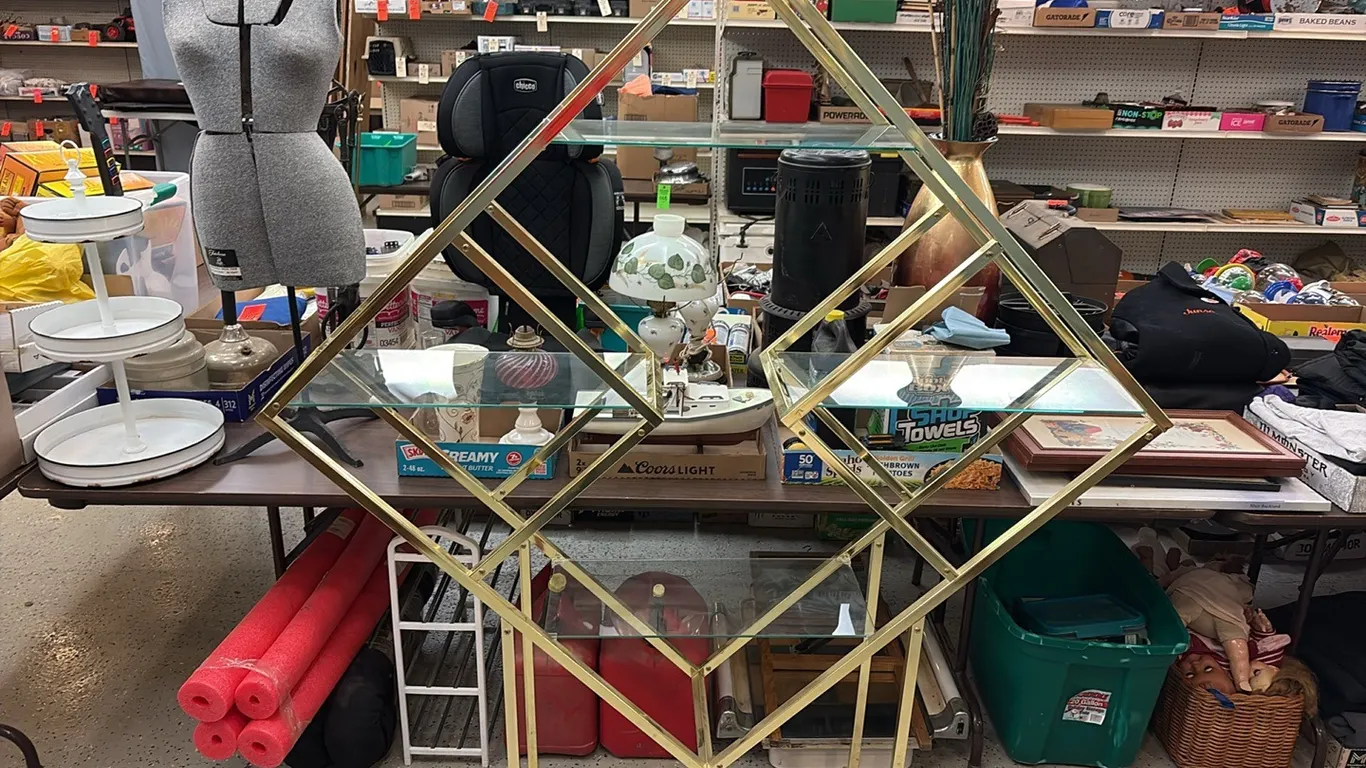 Gold Shelf