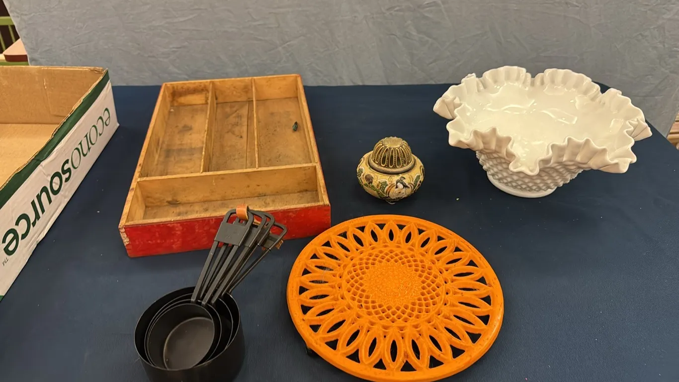 milk glass bowl, trivet, measuring cupe