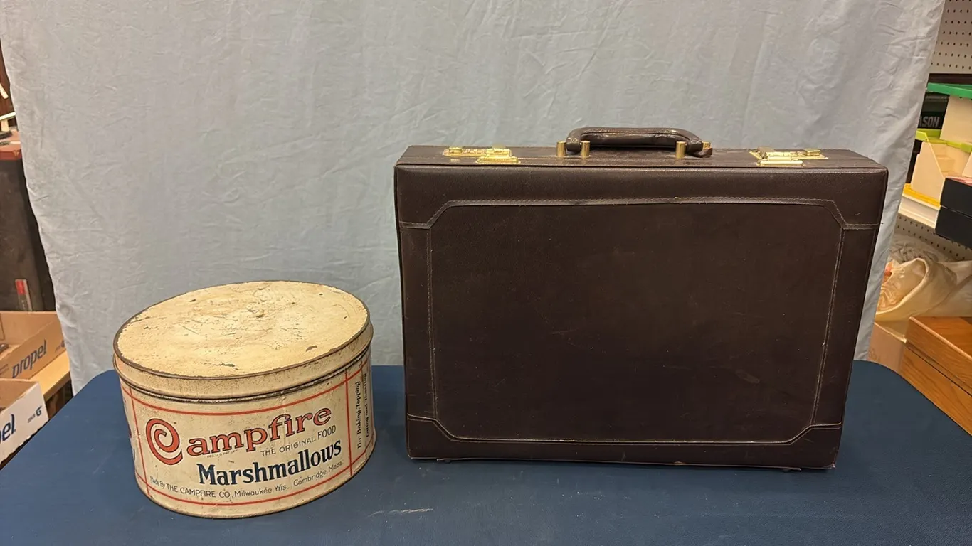 Briefcase & Marshmallow Tin
