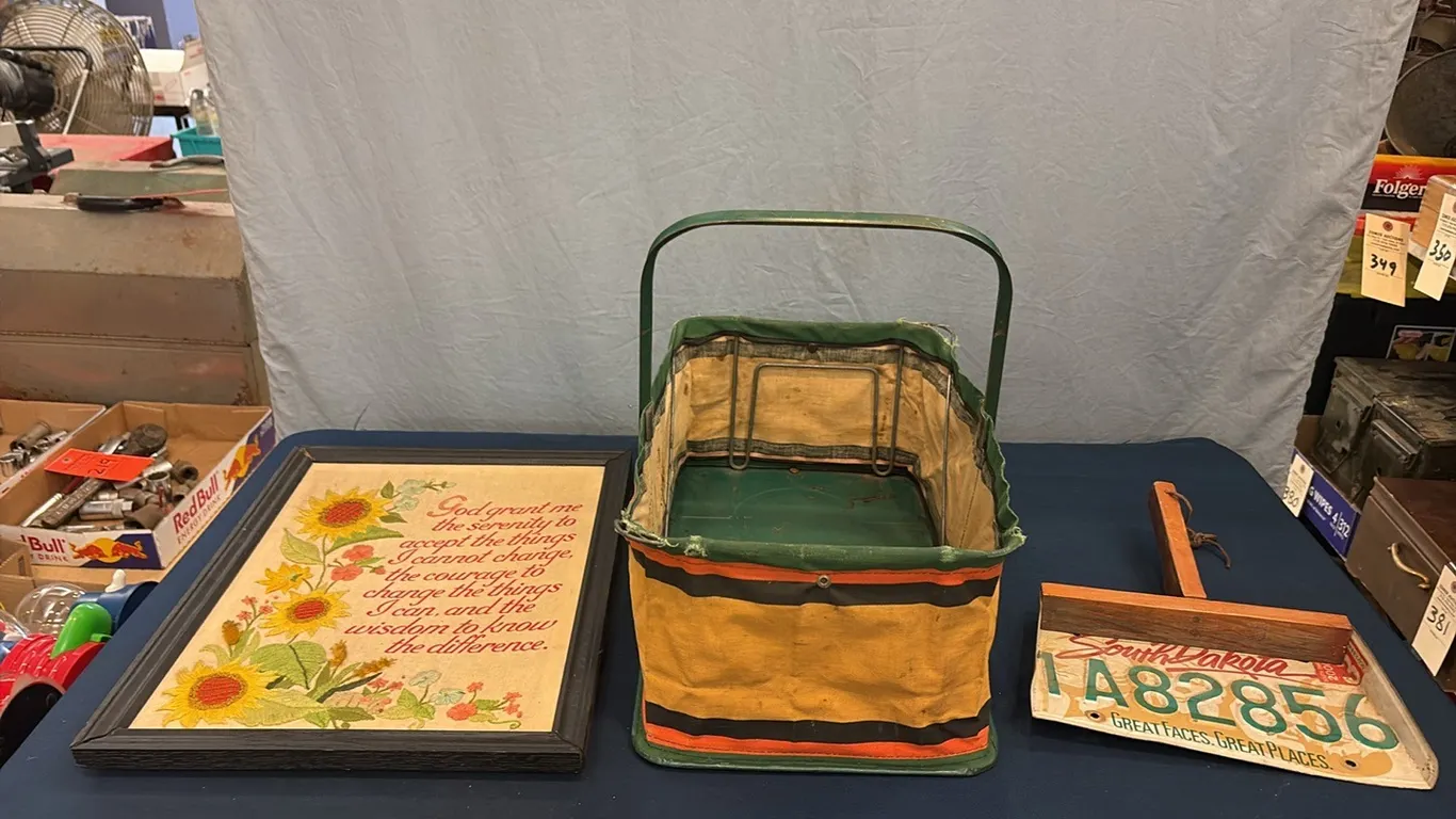 Folding Picnic Basket, Dustpan & Canvas Art