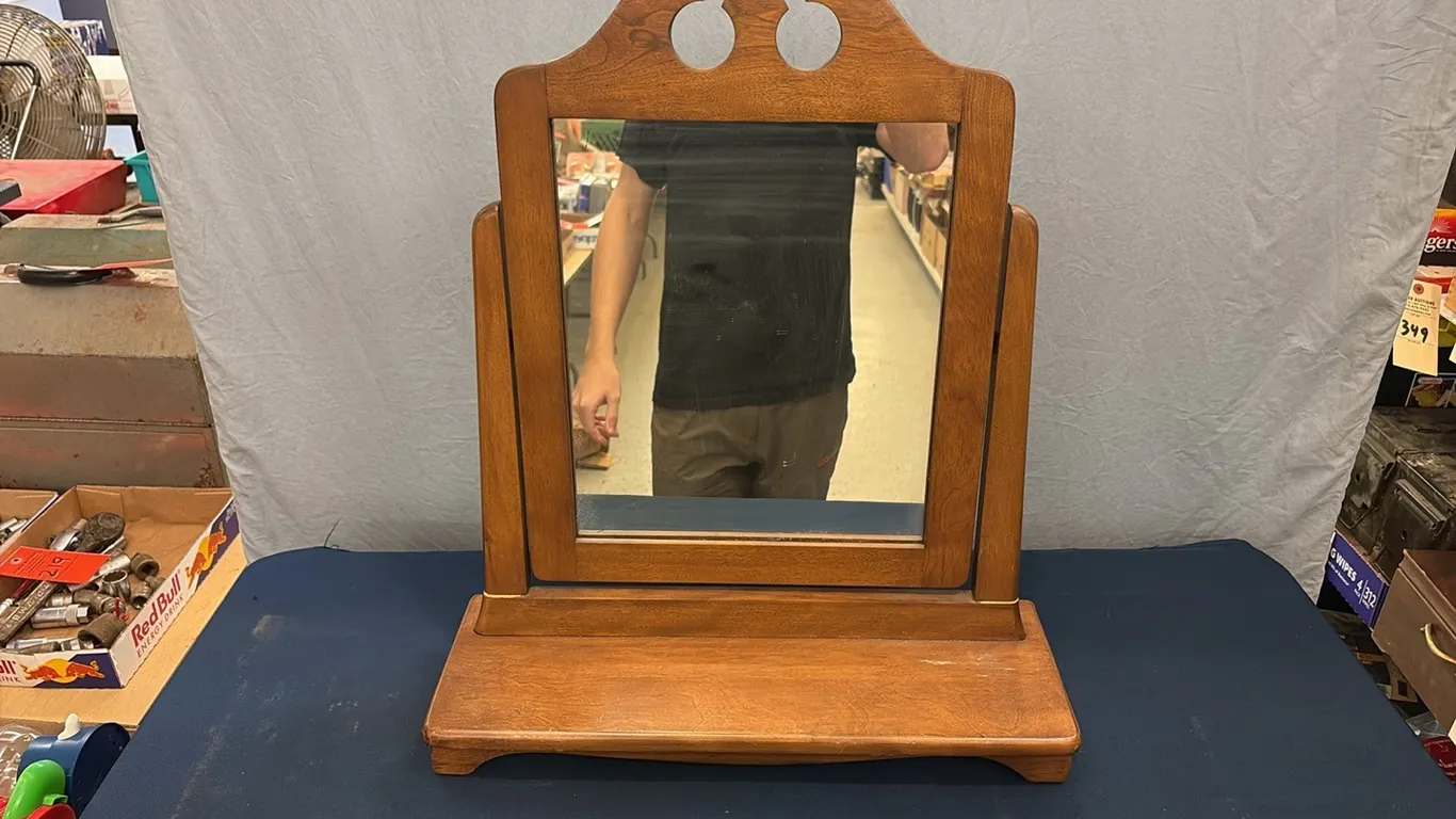 Tabletop Vanity Mirror
