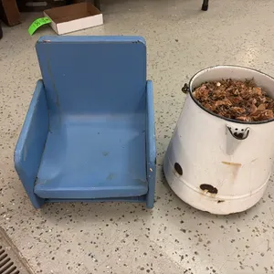 Enamel Pot & Booster Seat