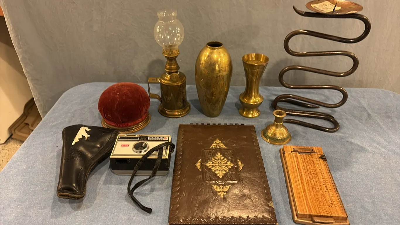 Assorted Vintage Collectibles