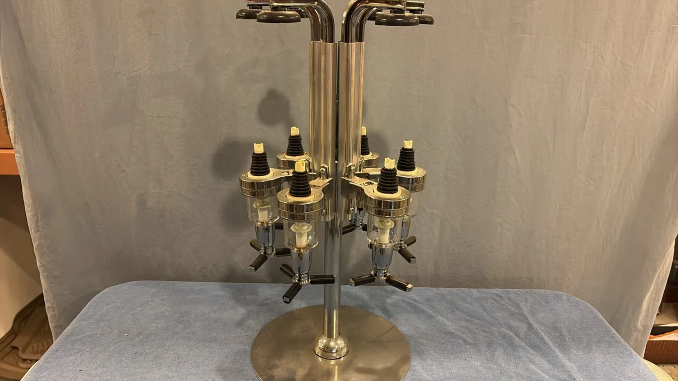 6-Bottle Liquor Dispenser