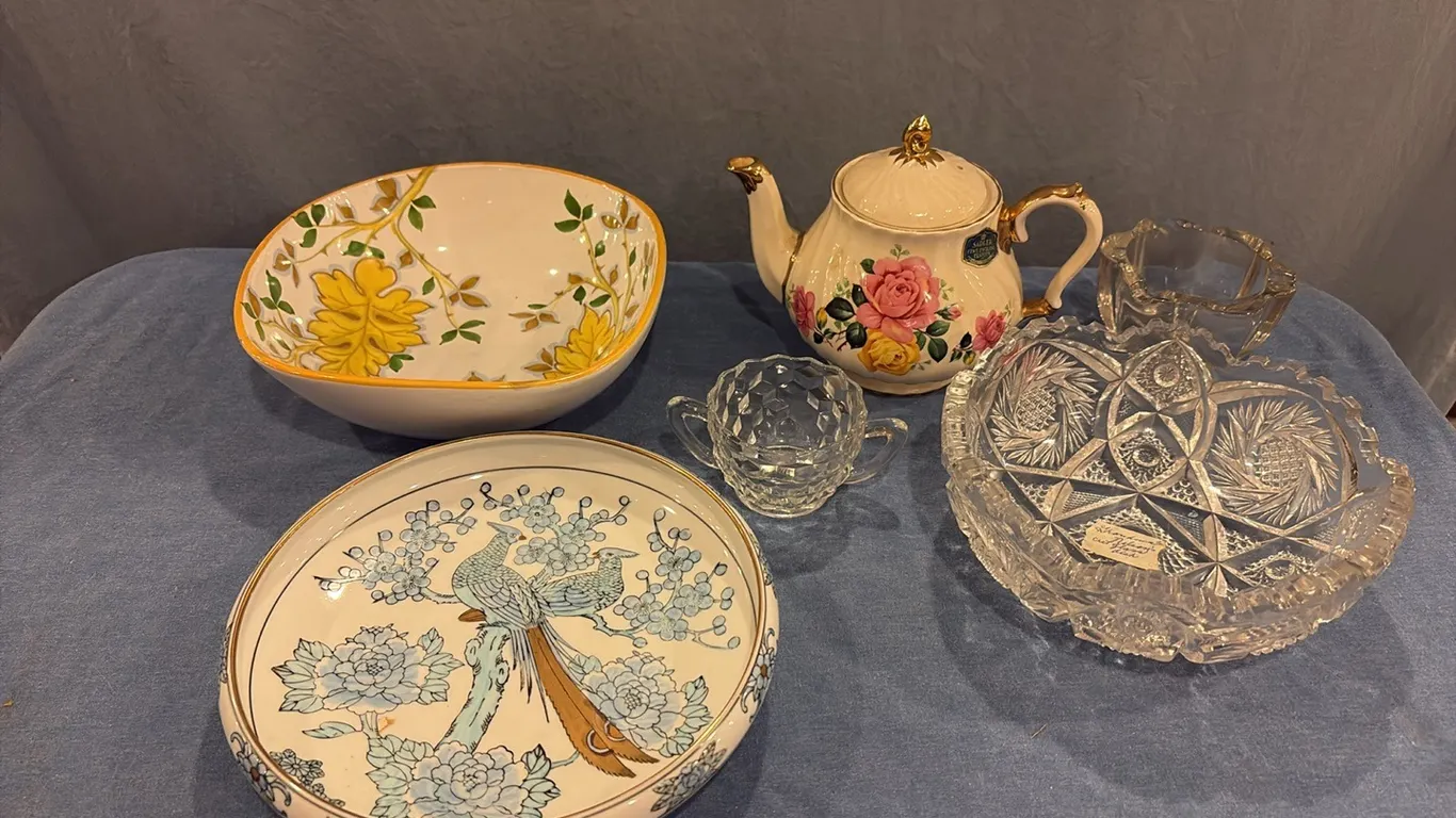 Teapot, Dishes & Glassware