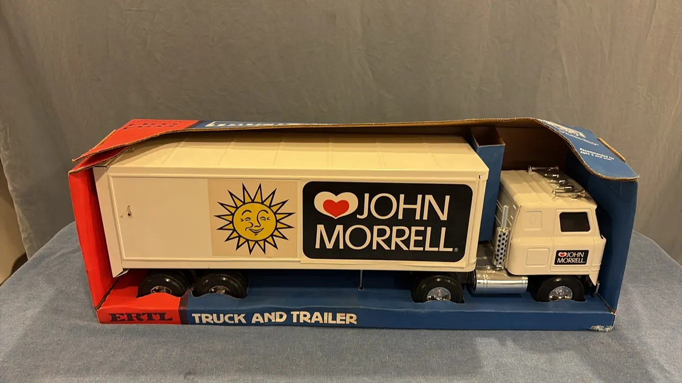 Ertl John Morrell Semi Truck