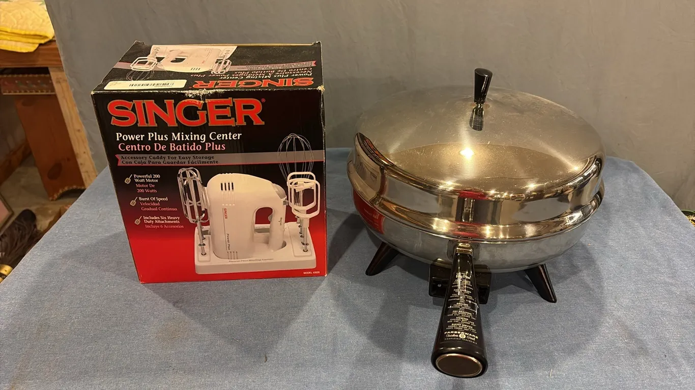 Faberware Electric Frypan & Singer Hand Mixer