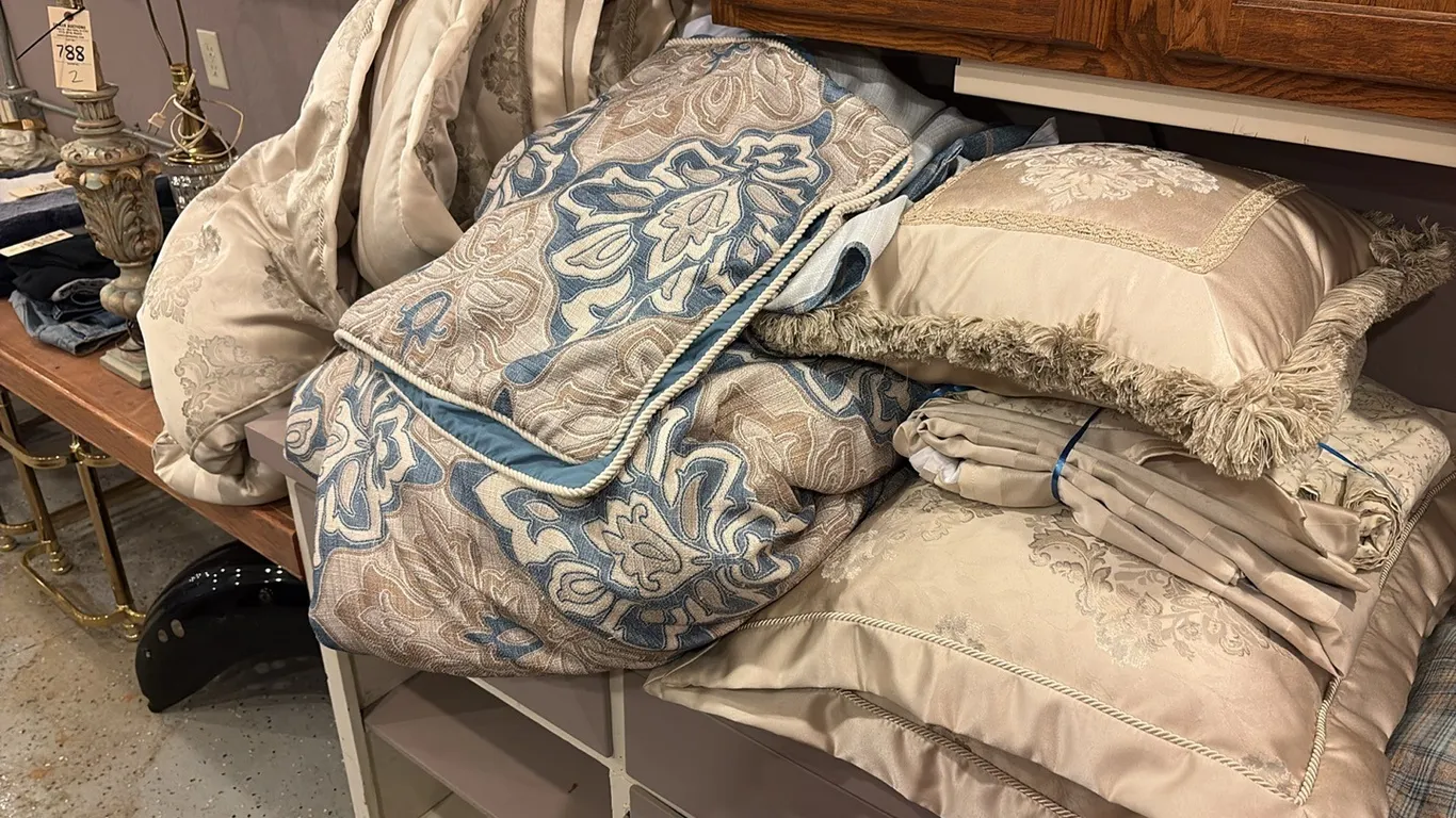 Assorted Bedding