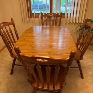Table With 4 Chairs