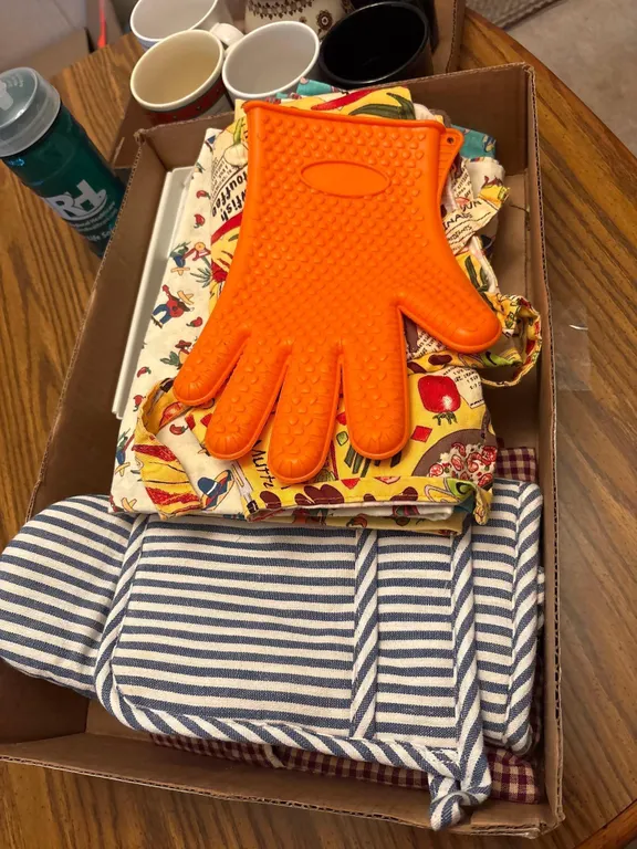 Cups, Hot Pads, Misc Utensils