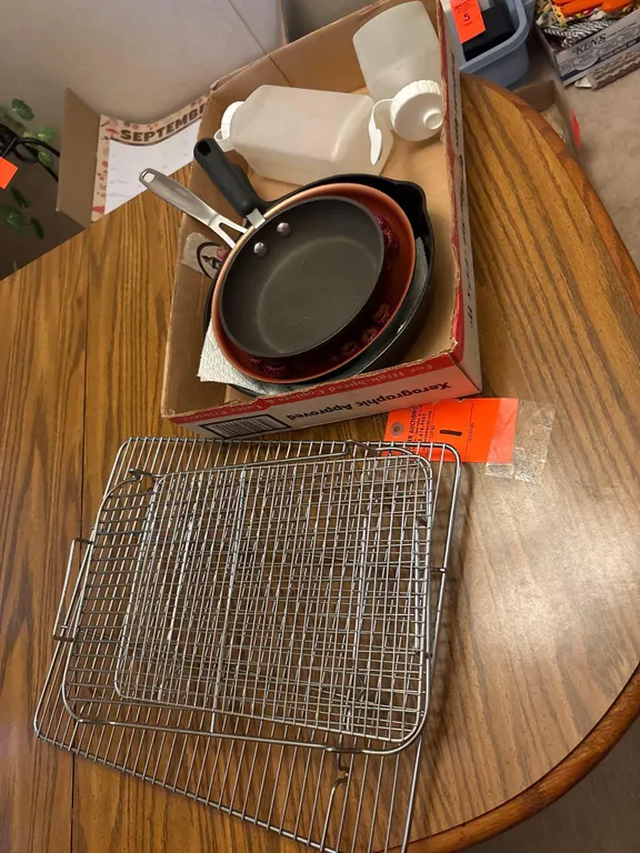 Fry Pans, Cooling Racks, ect