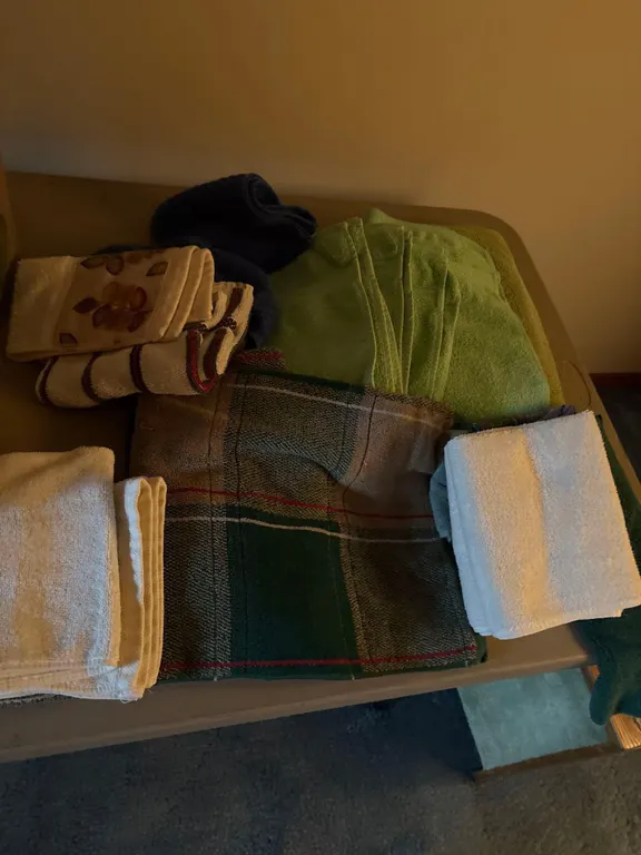 Towels, Rags, Ect
