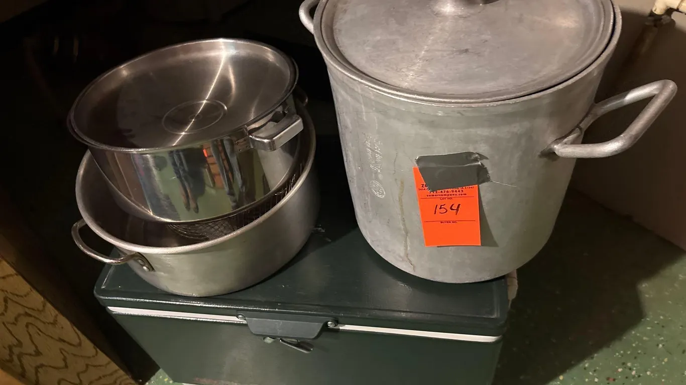 Metal Pots, Cooler
