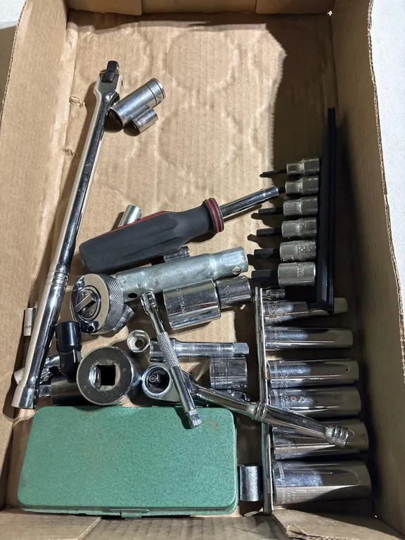 Misc Sockets/Allens