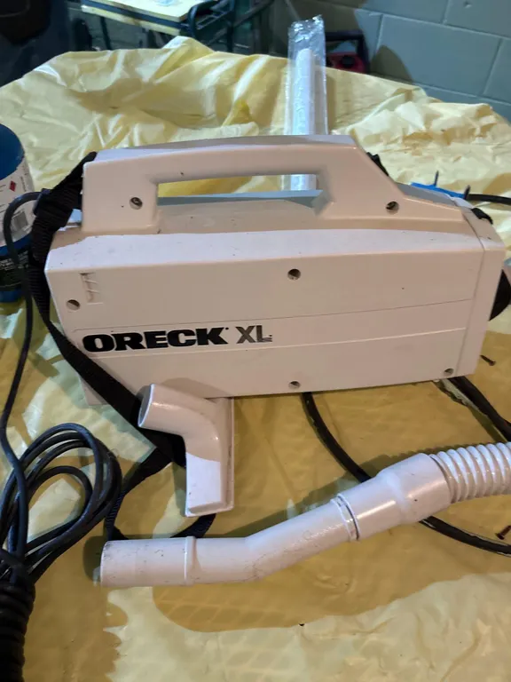 Oreck XL Vacumm,Torch, Charger