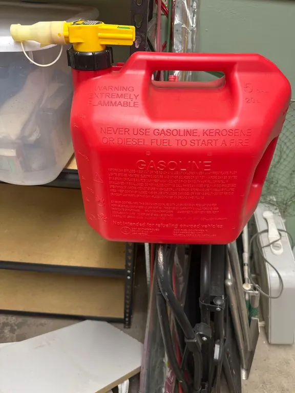 5gal gas can