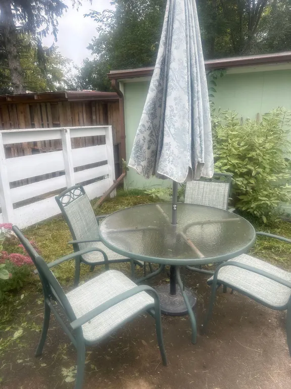 patio set
