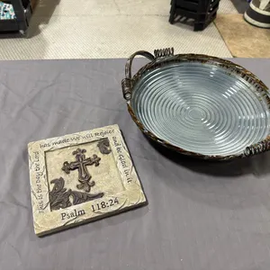 Metal bowl, plaque