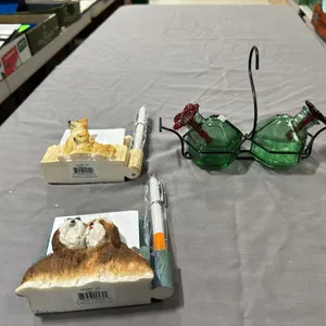 Hummingbird feeder, note pad holders