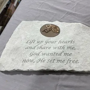 Memorial plaque