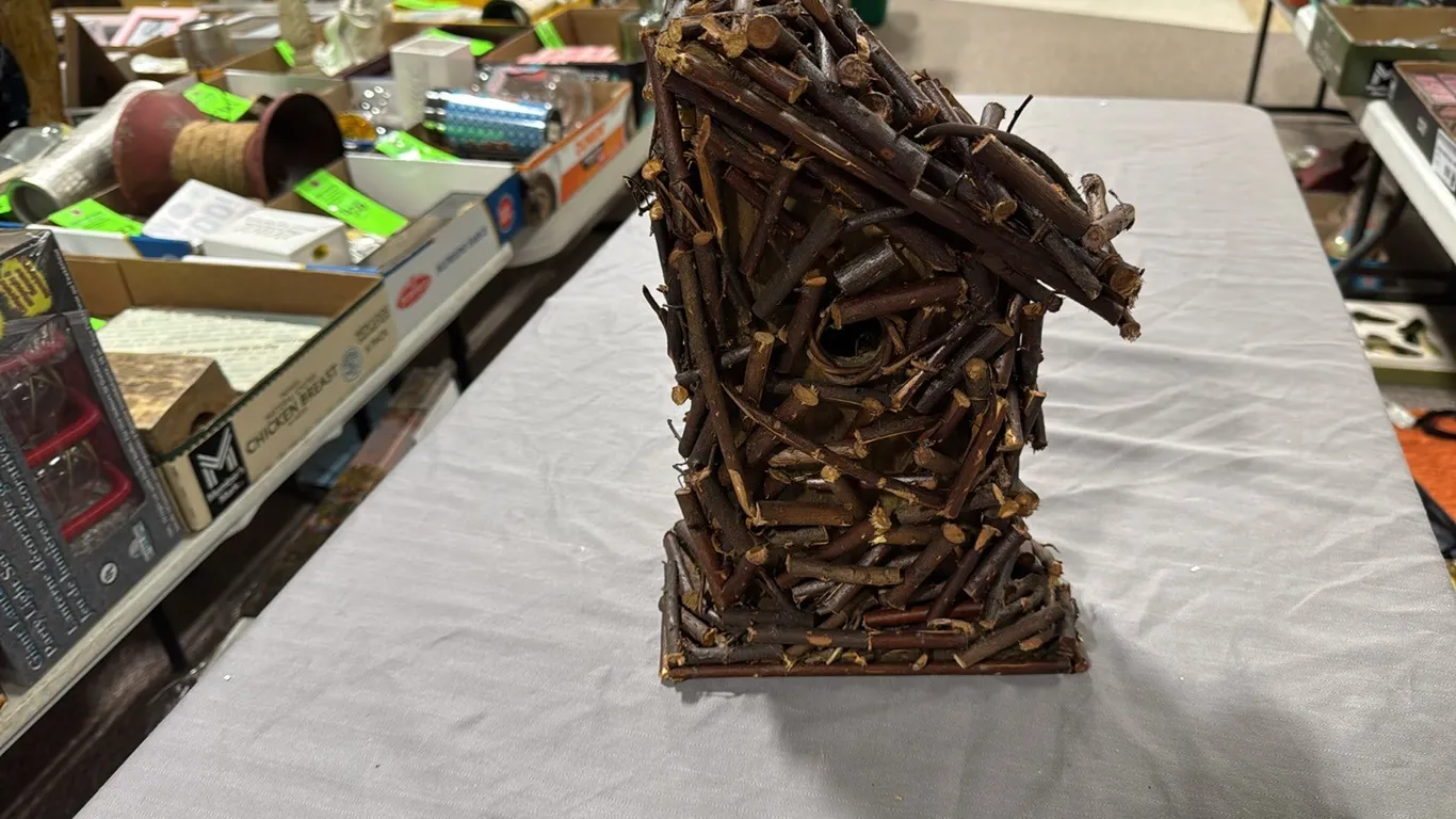 Twig bird house