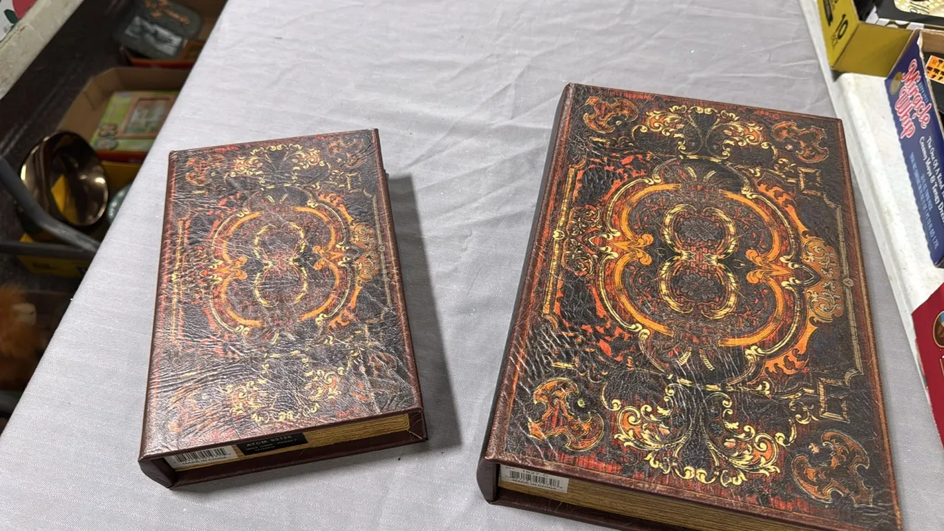 Book boxes
