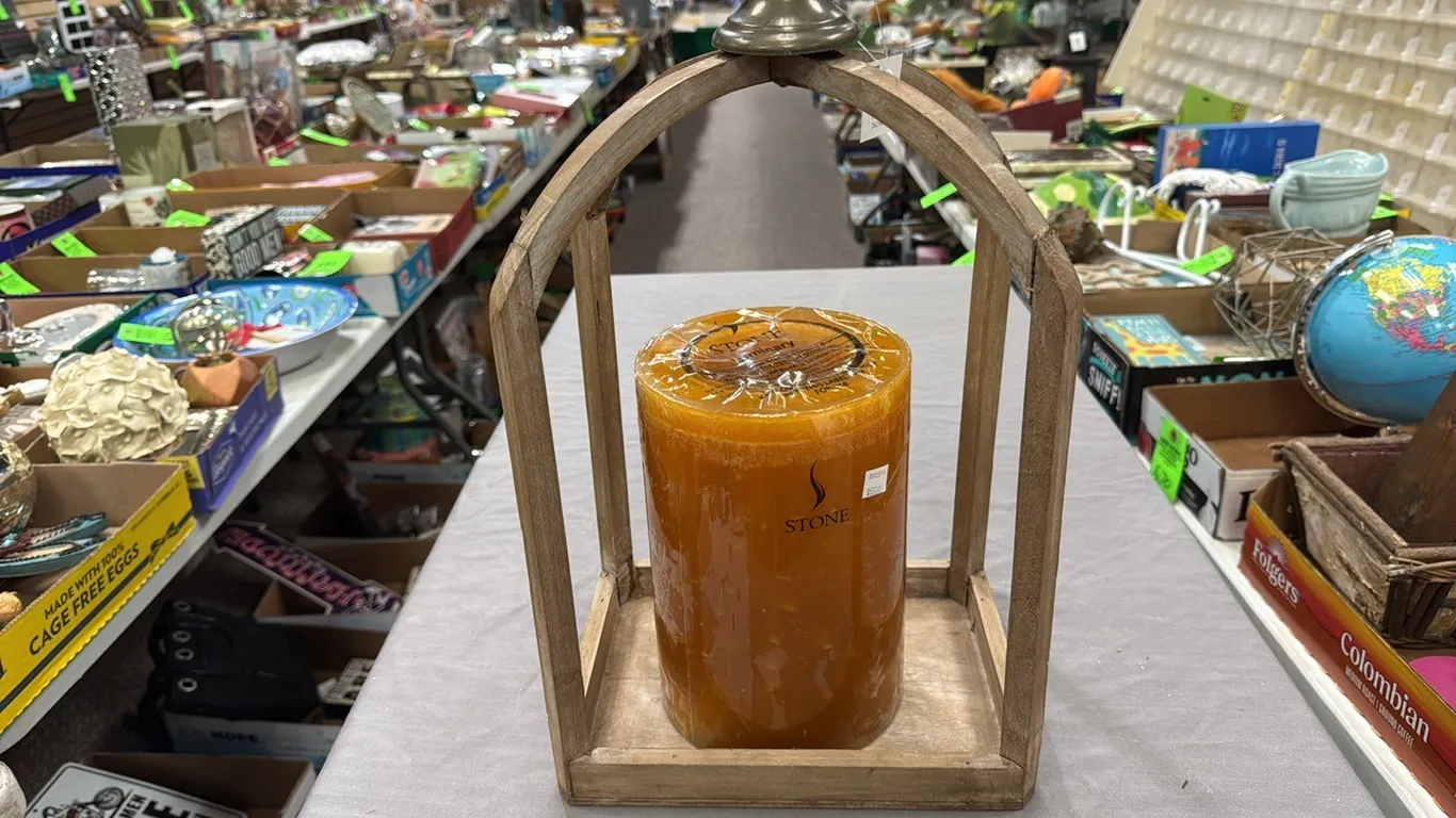 Lantern, flameless candle