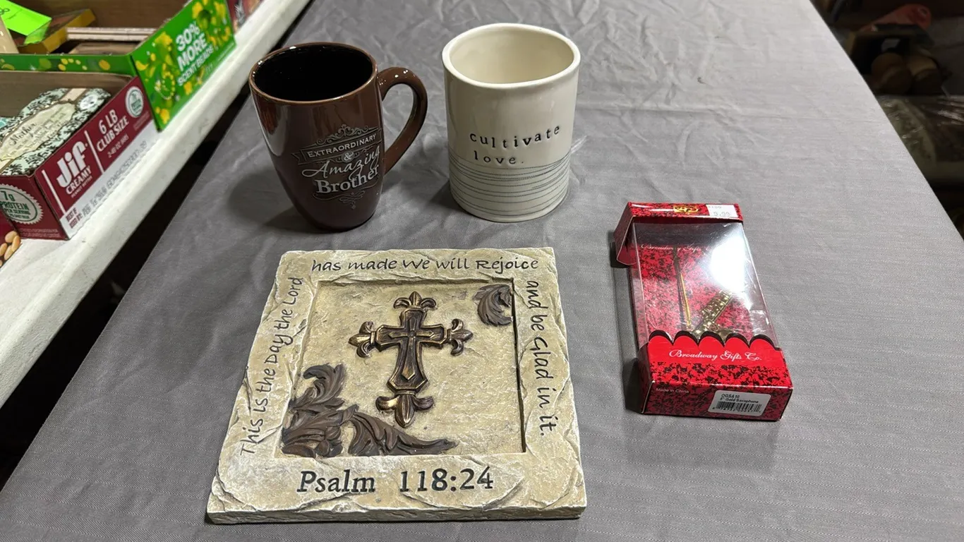 Cups, plaque, ornament